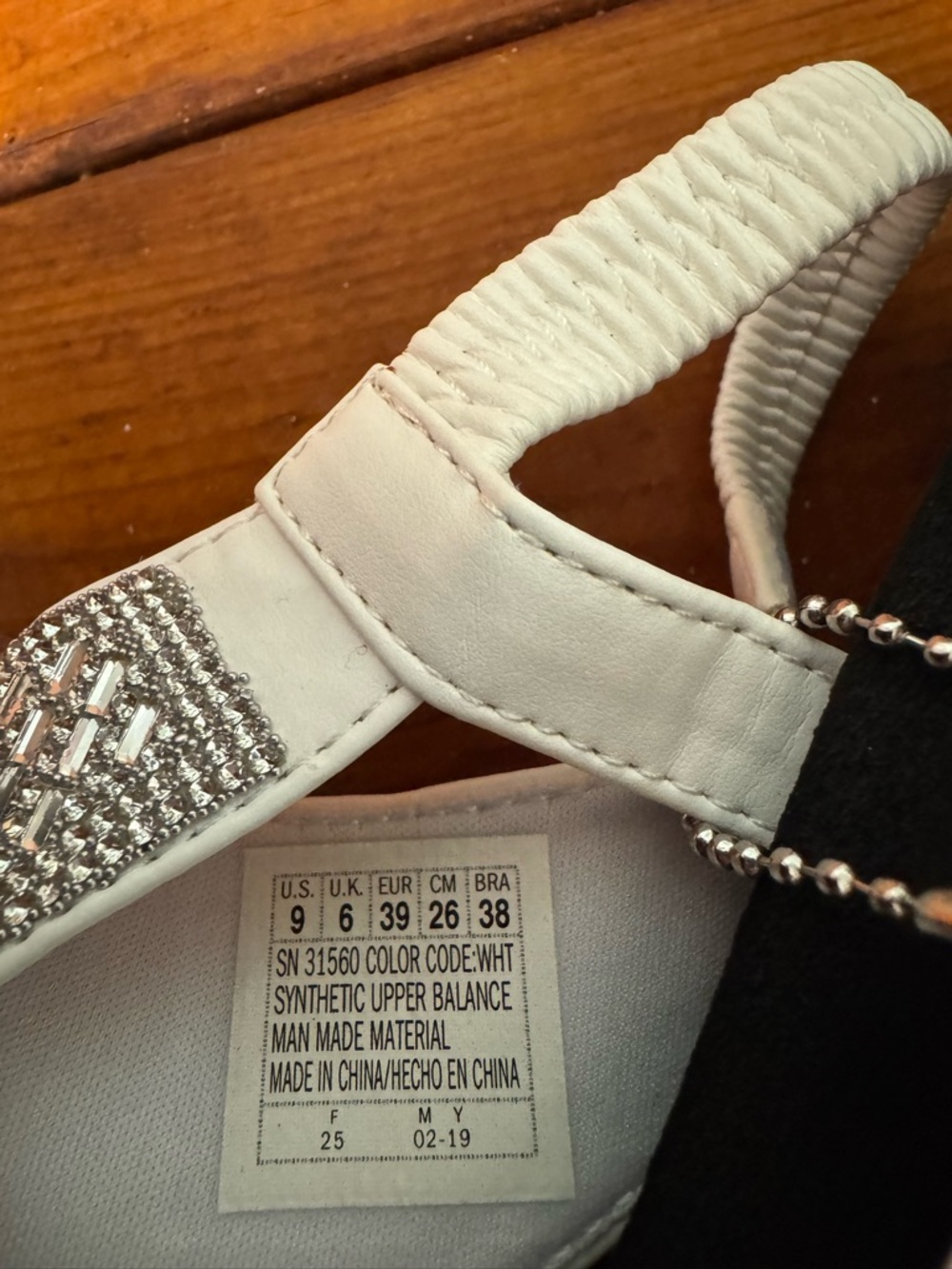 Skechers Women's Silver Rhinestone Slingback Flip Sandals - Picture 4 of 5
